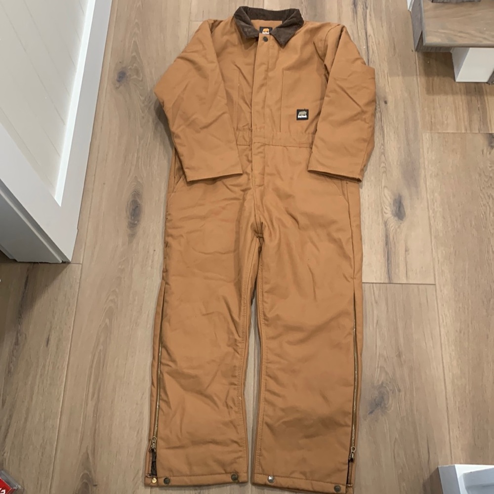 Berne Insulated Coveralls NWOT Size L (youth 14-16)
